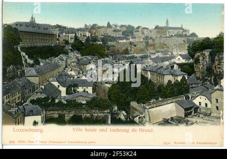 Ville Haute und Faubourg Sie grundlegende S von. Viele Tage von und's Suburbage Sie Boden Stockfoto