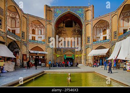 Geographie / Reisen, großer Basar, Esfahan, erbaut 17th Jahrhundert, Qeysarie Gate, Außenansicht, Additional-Rights-Clearance-Info-not-available Stockfoto