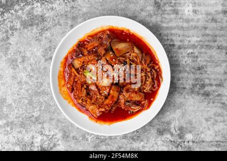 Draufsicht Kimchi Stir Gebratene mit Schweinebauch, koreanische Küche. Stockfoto