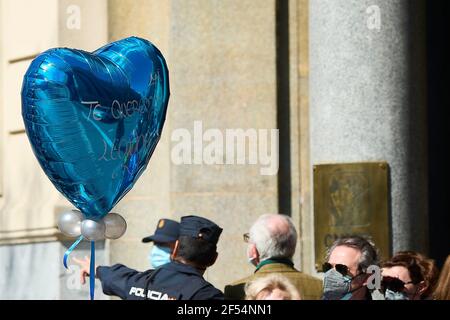 Madrid, Madrid, Spanien. März 2021, 24th. Monarchisten nehmen am 24. März 2021 am 30th. Jahrestag des Cervantes-Instituts am Cervantes-Institut in Madrid Teil.Quelle: Jack Abuin/ZUMA Wire/Alamy Live News Stockfoto