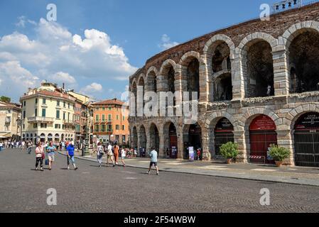 Geographie / Reisen, Italien, Arena di Verona, römisches Amphitheater aus dem Jahr 30 n. Chr., Verona, Italien, Additional-Rights-Clearance-Info-not-available Stockfoto