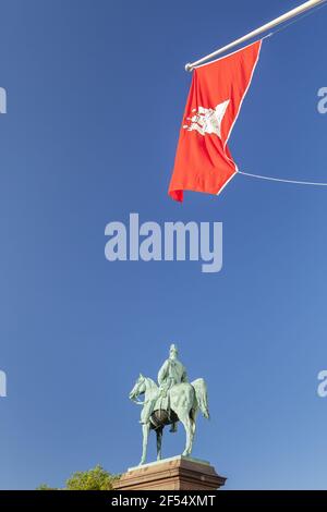 Geographie / Reisen, Deutschland, Hamburg, Hamburg, vor dem Rathaus Altona, Hamburg-Altona, Hanse, Additional-Rights-Clearance-Info-Not-available Stockfoto