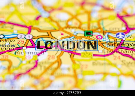 London wird auf einer Geografie- oder Straßenkarte angezeigt Stockfoto