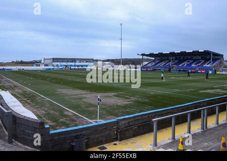 BARROW IN FURNESS, CUMBRIA. MÄRZ 23rd: Ein allgemeiner Blick auf das Innere des Stadions während des Sky Bet League 2-Spiels zwischen Barrow und Grimsby Town in der Holker Street, Barrow-in-Furness am Dienstag, den 23rd. März 2021. (Kredit: Mark Fletcher, Mi News) Kredit: MI Nachrichten & Sport /Alamy Live Nachrichten Stockfoto