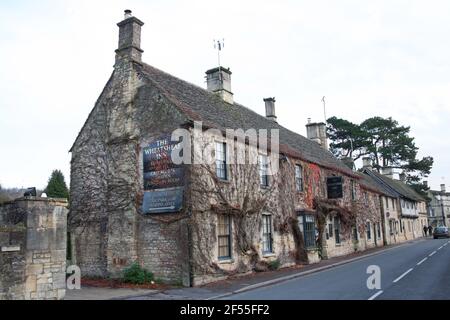 Ein lokaler Pub namens Wheatsheaf in Northleach, Gloucester, England Stockfoto