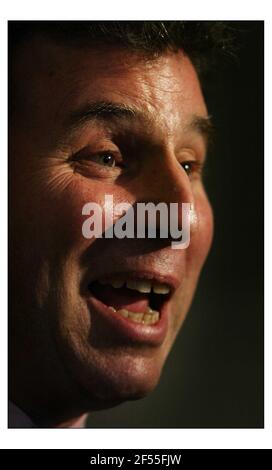 Oliver Letwin spricht im lewis Media Center in London Heute.PIC David Sandison 16/2/2004 Stockfoto