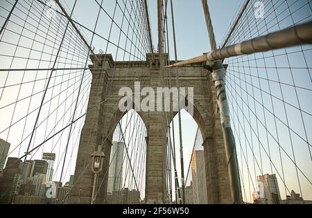 USA, New York, New York City, Cables of Brooklyn Bridge Stockfoto