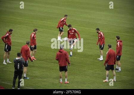 STOCKHOLM 20210324 Georgiens Nationalmannschaft trainiert vor dem WM-Qualifikationsspiel zwischen Schweden und Georgien am Donnerstag. Foto Janerik Henriksson / TT kod 10010 Stockfoto