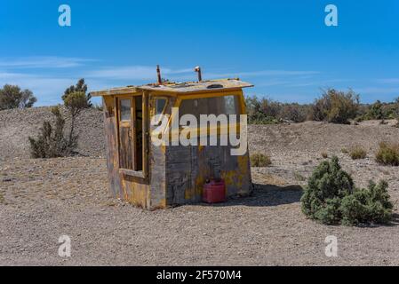 Alte Fischerboote Hütte am Strand, Patagonien, Argentinien Stockfoto