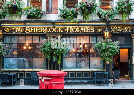 The Sherlock Holmes Pub in Northumberland Street, London. Stockfoto