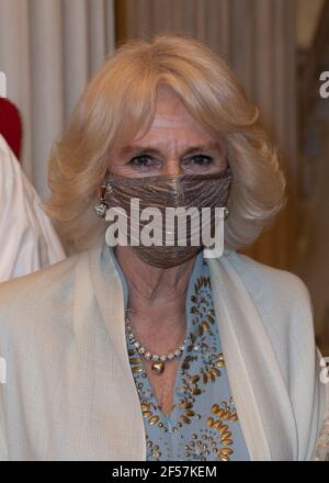 Die Herzogin von Cornwall in der Präsidentenvilla in Athen, während sie an einem Abendessen und Empfang während eines zweitägigen Besuchs in Griechenland teilnimmt, um den 200. Jahrestag der griechischen Unabhängigkeit zu feiern. Bilddatum: Mittwoch, 24. März 2021. Stockfoto