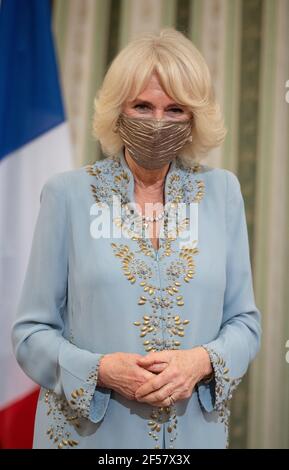 Die Herzogin von Cornwall in der Präsidentenvilla in Athen, während sie an einem Abendessen und Empfang während eines zweitägigen Besuchs in Griechenland teilnimmt, um den 200. Jahrestag der griechischen Unabhängigkeit zu feiern. Bilddatum: Mittwoch, 24. März 2021. Stockfoto