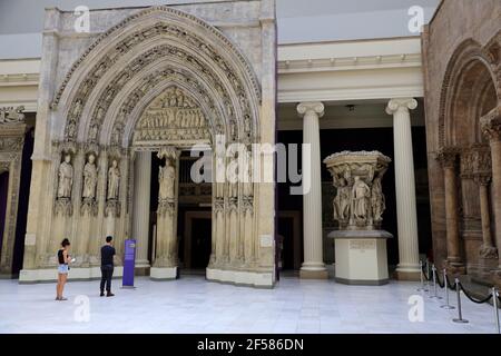 Hall of Architecture mit Gipsabgüssen von architektonischen Meisterwerk um Welt.Carnegie Museum of Art.Pittsburgh.Pennsylvania.USA Stockfoto