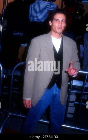 Westwood, California, USA 20th. Mai 1996 Schauspieler Ethan Erickson besucht Paramount Pictures' 'Mission Impossible' Premiere am 20. Mai 1996 im Mann Bruin Theater in Westwood, Kalifornien, USA. Foto von Barry King/Alamy Stockfoto Stockfoto