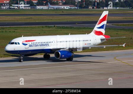 Berlin, Deutschland – 30. August 2017: British Airways Airbus A320 am Flughafen Berlin-Tegel (TXL) in Deutschland. Airbus ist ein Flugzeughersteller aus Toulo Stockfoto