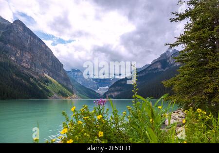 Geographie / Reisen, Kanada, Banff National Park, Moraine Lake, zusätzliche-Rights-Clearance-Info-not-available Stockfoto