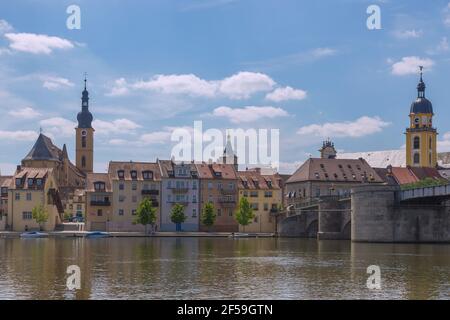 Geographie / Reisen, Deutschland, Kitzingen, Alte Mainbrücke, Pippinsbrücke, Additional-Rights-Clearance-Info-Not-Available Stockfoto