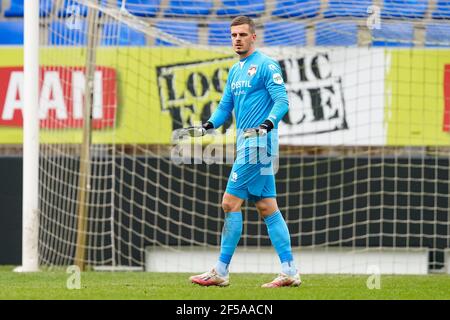 TILBURG, NIEDERLANDE - MÄRZ 25: Jorn Brondeel von Willem II. Während eines Trainingsspiels zwischen Willem II. Und Feyenoord im Koning Willem II. Stadion am März Stockfoto