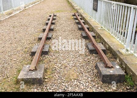 Gatehead, Irvine, Scotland, UK - 23. März 2021: Das Laigh Milton Viadukt gilt als das älteste erhaltene öffentliche Eisenbahnviadukt. Es ist eine Kategorie Stockfoto