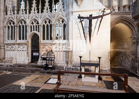 Das Martyrium in der Kathedrale von Canterbury, Kent, Großbritannien, markiert den Ort, an dem St. Thomas Becket 1170 ermordet wurde. Stockfoto