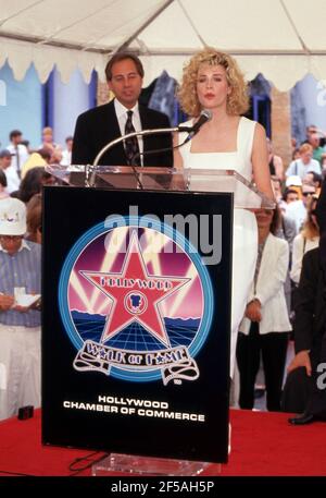 Kim Basinger wurde am 8. Juli 1992 auf dem Hollywood Walk of Fame mit einem Star geehrt. Quelle: Ralph Dominguez/MediaPunch Stockfoto
