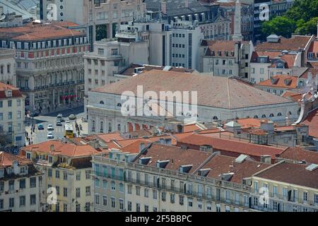 Lissabon Baixa Viertel Skyline und historische Gebäude Luftaufnahme, von Castelo de Sao Jorge in der Stadt Lissabon, Portugal. Stockfoto