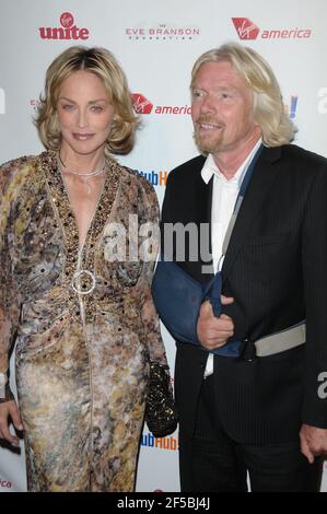 Sharon Stone, Richard Branson bei Sir Richard Branson und Eve Branson Gastgeber 'Rock the Kasbah' fand in Vibiana, Los Angeles 10,26,09 statt Stockfoto