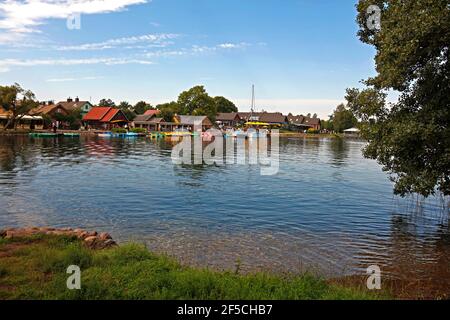 Geographie / Reisen, Litauen, Baltikum, Trakei, Seeweg am Galve-See, Additional-Rights-Clearance-Info-not-available Stockfoto