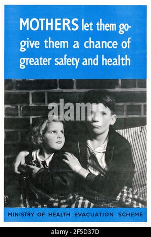 British, WW2 Evacuation of Children Poster Appeal, Mothers Let Them Go, 1942-1945 Stockfoto