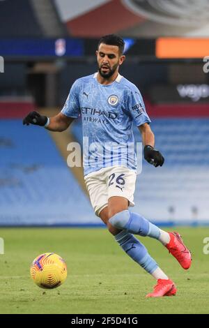 Riyad Mahrez #26 von Manchester City in Aktion während der Spiel Stockfoto