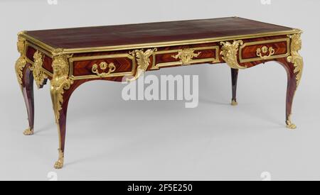 Schreibtisch (Bureau plat). Charles Cressent zugeschrieben (Französisch, 1685 - 1768, Meister 1719) Stockfoto