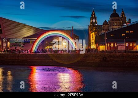 Liverpool. River of Light Trail. 23. März - 5. April 2021. Stockfoto