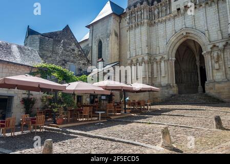 Das wunderschöne Dorf Candes St Martin, in dem sich das Hotel befindet Der Zusammenfluss der Loire und der Vienne Die Region Indre et Loire in Frankreich Stockfoto