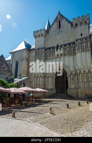 Das wunderschöne Dorf Candes St Martin, in dem sich das Hotel befindet Der Zusammenfluss der Loire und der Vienne Die Region Indre et Loire in Frankreich Stockfoto