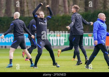 ZEIST, NIEDERLANDE - MÄRZ 26: Daley Blind von Holland während der Niederländischen Trainings- & Pressekonferenz auf dem KNVB Campus am 26. März 2021 in Zeist, Ne Stockfoto