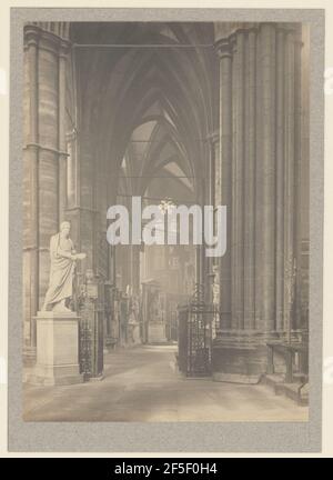 Westminster Abbey, Nord Ambulatorium nach Osten aus dem Nord-Querschiff. Frederick H. Evans (Großbritannien, 1853 - 1943) Stockfoto