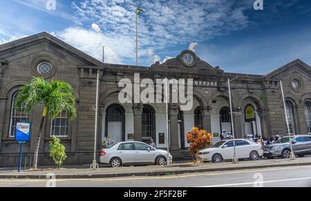 Port Louis, Mauritius, Mai 2018 - Außenansicht des Hauptpostgebäudes in einem 18th Jahrhundert alten Steingebäude. Stockfoto