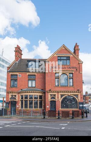 Das Rose Villa Tavern Pub in einem historischen viktorianischen Gebäude im Schmuckviertel von Birmingham Stockfoto