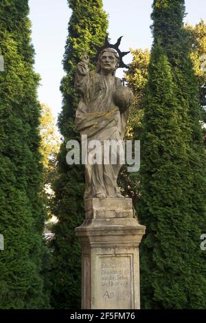 Skulptur Christi Heiland der Welt in der Nähe der Kirche des Heiligsten Herzens Jesu in Olsztyn. Polen Stockfoto