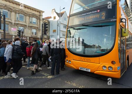 Bristol, Großbritannien. März 2021, 26th. Ein dritter Protesttag in Bristol über das neue Protestgesetz findet im Stadtzentrum statt. Kredit: Peter Lopeman/Alamy Live Nachrichten Stockfoto