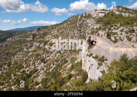 Die spektakulären Schluchten von Nesque im Vaucluse-Gebirge, Provence, Frankreich Stockfoto