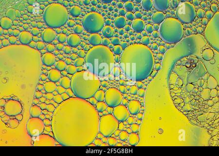 Bunte Öl und Wasser abstrakt Stockfoto