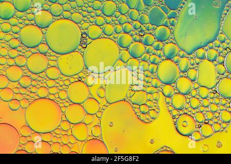 Bunte Öl und Wasser abstrakt Stockfoto