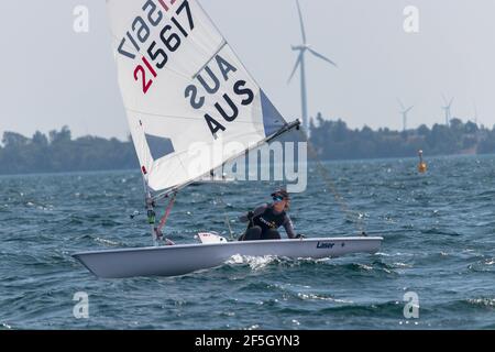 Australischer Sailor bei der ILCA Laser Radial Youth World Championships 2019 Stockfoto