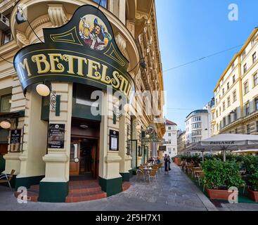 Straßenleben in Wien Stockfoto