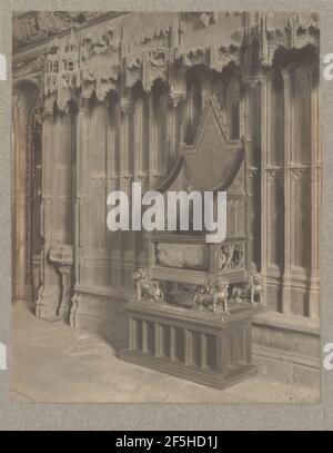 Westminster Abbey, Beichtvater's Chapel: Krönungsstuhl mit Stein von Scone. Frederick H. Evans (Großbritannien, 1853 - 1943) Stockfoto