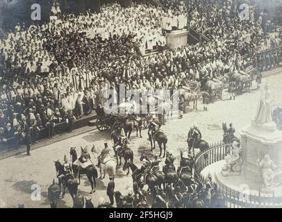 Queen Victoria's Diamond Jubilee Service vor der St. Paul's Cathedral. Stockfoto