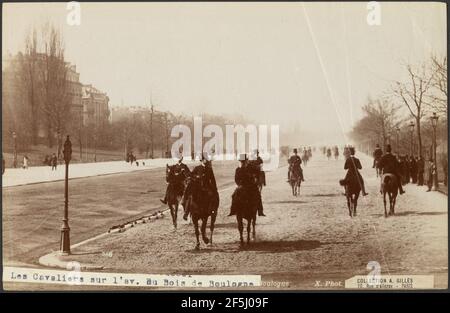 Paris, L'Avenue du Bois de Boulogne. Neurdein Frères (Französisch. Gegründet 1860s, aufgelöst 1918) Stockfoto