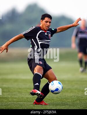 DC United besiegte am 1 2006. August die Columbus Crew 2-1 in Überstunden beim Maryland Soccerplex vor einer nur stehenden Menge. Christian Gomez m Stockfoto