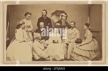 Gruppenportrait von neun Männern und Frauen. H. Wentworth (Amerikaner, aktiv Sharon Springs, New York 1860s) Stockfoto